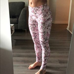 Lululemon Wunder Under Flower Print Leggings 2018